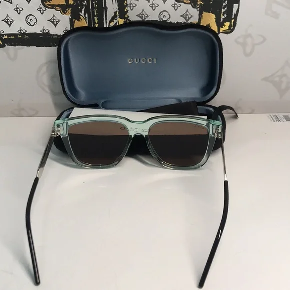 ✨ Brand New Gucci GG0976S 002 Sunglasses – Green Mint with Brown Lenses ✨ - Picture 7 of 12